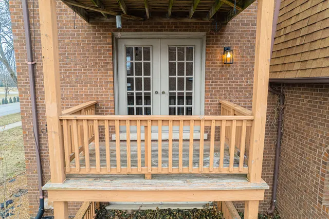 $2,400 | 11111 South Helena Drive, Unit 3, Palos Hills, IL 60465