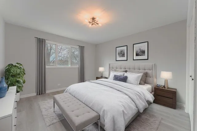 $2,400 | 11111 South Helena Drive, Unit 3, Palos Hills, IL 60465