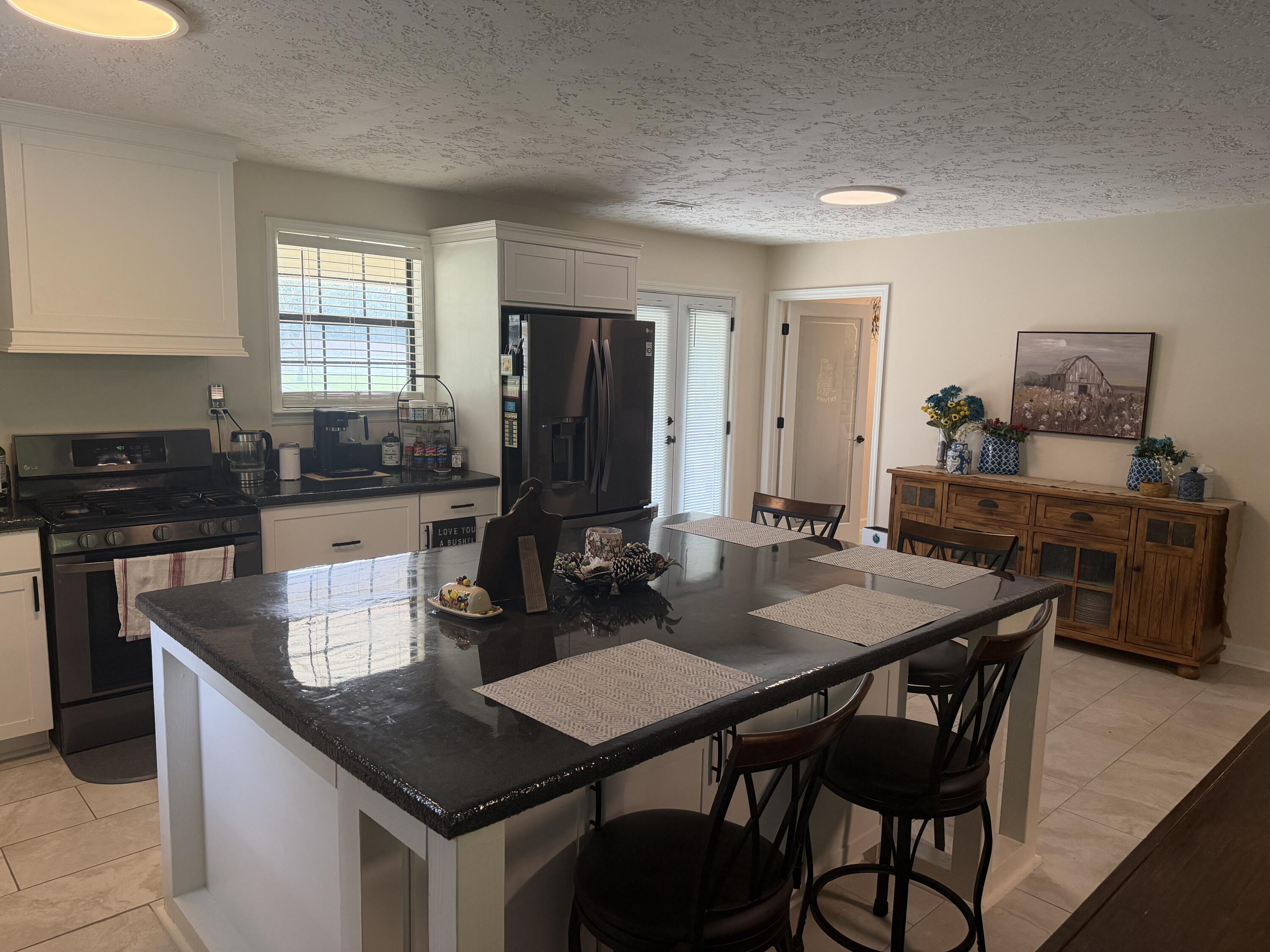7620 Greenwood Road, Unit 19 Ooltewah, TN 37363 - Photo 6 of 23 IMG_5290