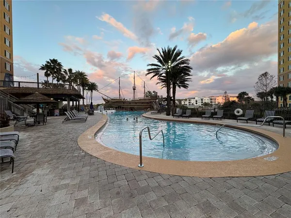 $159,900 | 8125 Resort Village Drive, Unit 5304, Orlando, FL 32821