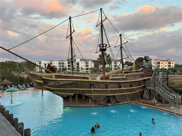 $159,900 | 8125 Resort Village Drive, Unit 5304, Orlando, FL 32821