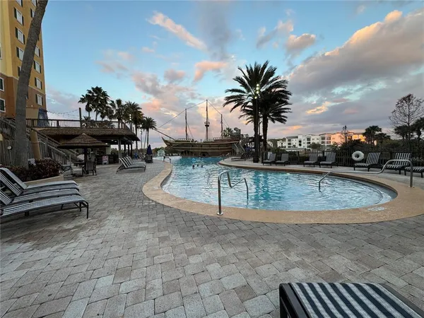 $159,900 | 8125 Resort Village Drive, Unit 5304, Orlando, FL 32821