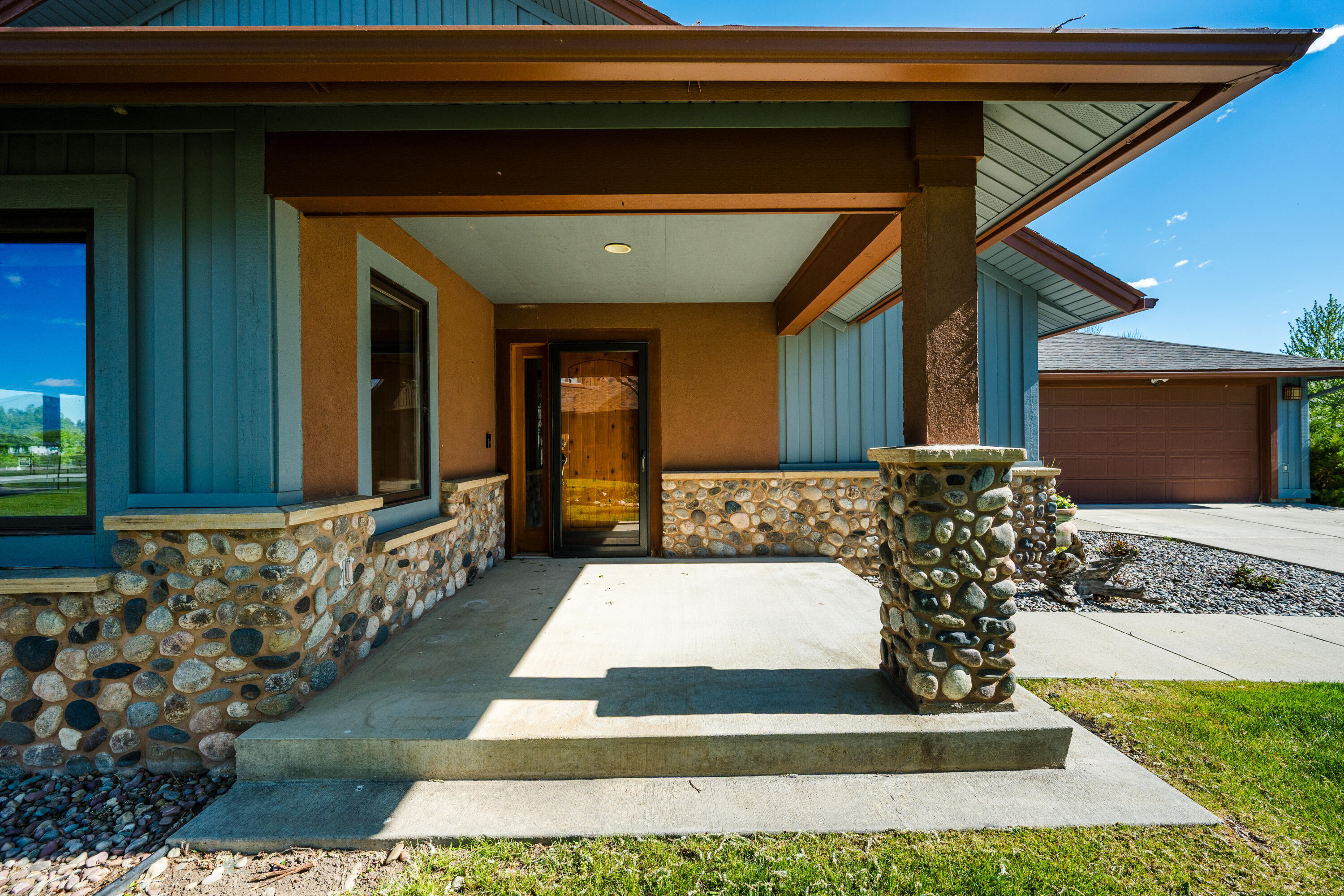 Rocky Road Sheridan, WY 82801 - Photo 40 of 47 Front patio