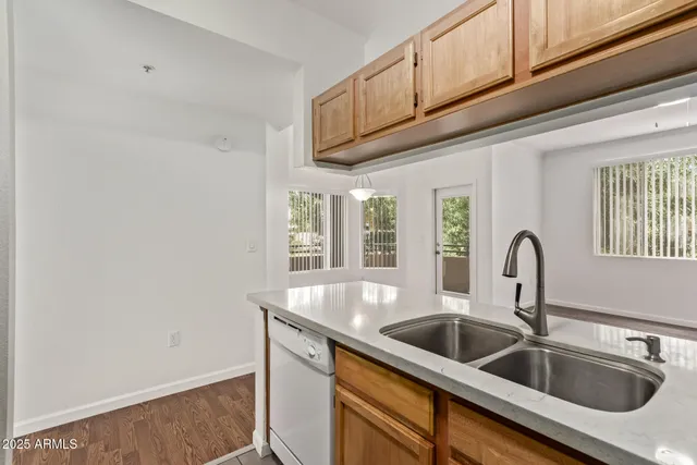 $227,500 | 5401 East Van Buren Street, Unit 2016, Phoenix, AZ 85008