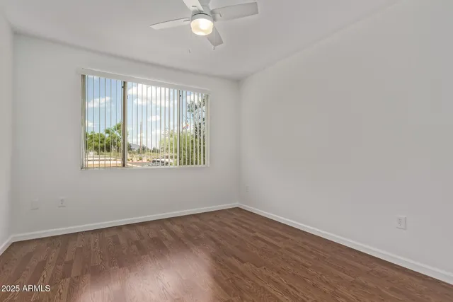 $227,500 | 5401 East Van Buren Street, Unit 2016, Phoenix, AZ 85008