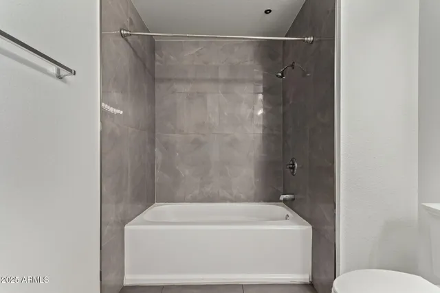 $227,500 | 5401 East Van Buren Street, Unit 2016, Phoenix, AZ 85008