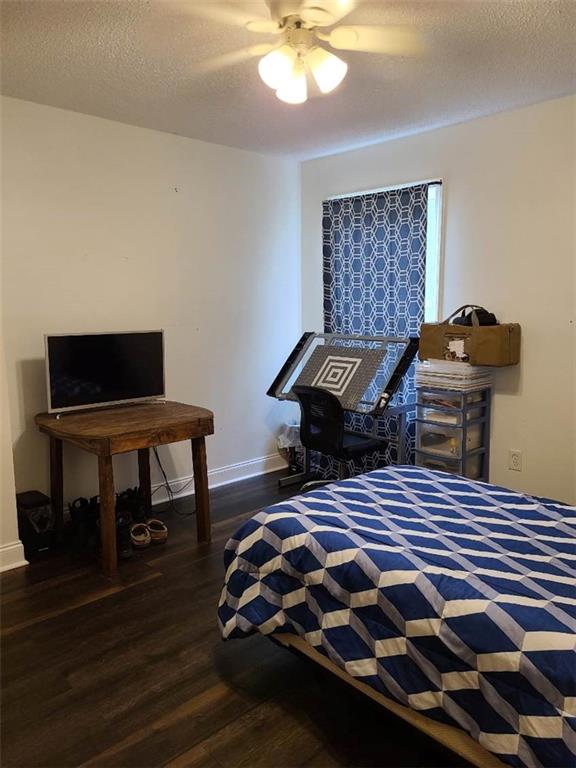 805 Gose Road Forsyth, GA 31029 - Photo 23 of 29 a bedroom with a bed and a window