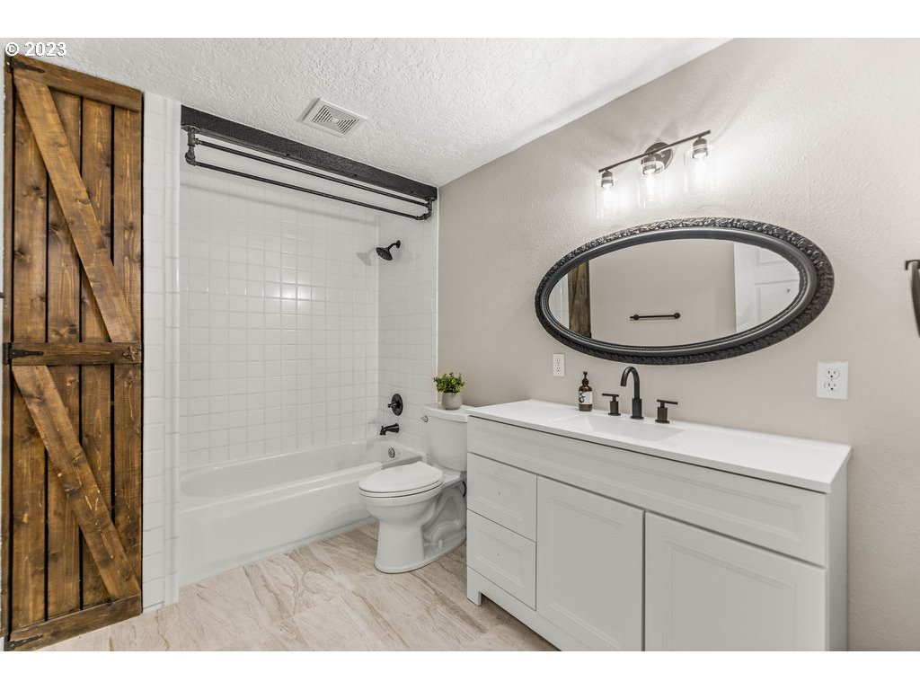 4900 Northeast Boulder Creek Road Camas, WA 98607 - Photo 36 of 48 Gallery Image 36