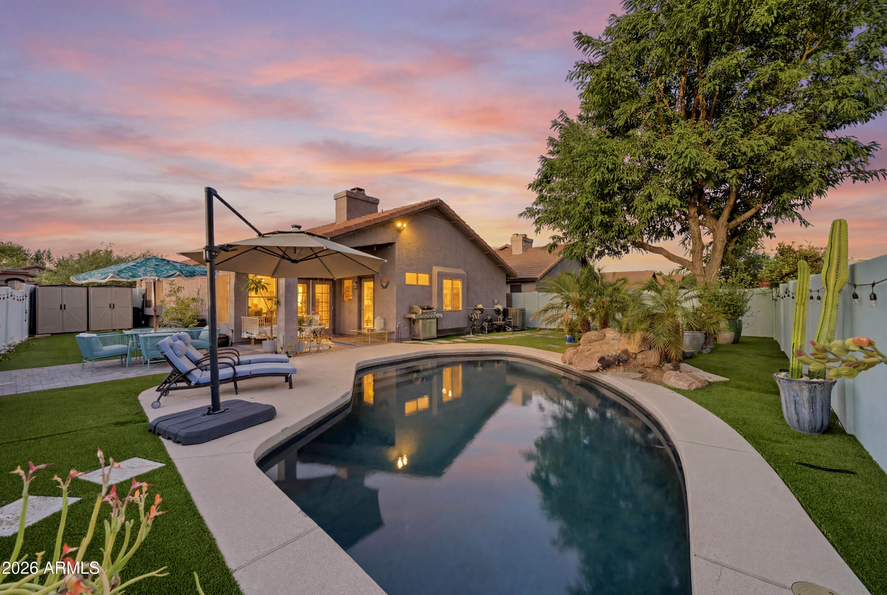 4605 East Jaeger Road Phoenix, AZ 85050 - Photo 32 of 35 3_037_dsc_0085_twilight_991ad344_a3e996f