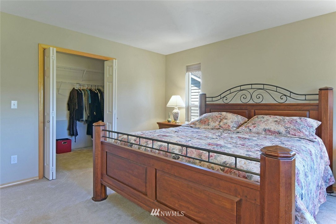 18711 1st Avenue West Bothell, WA 98012 - Photo 16 of 25