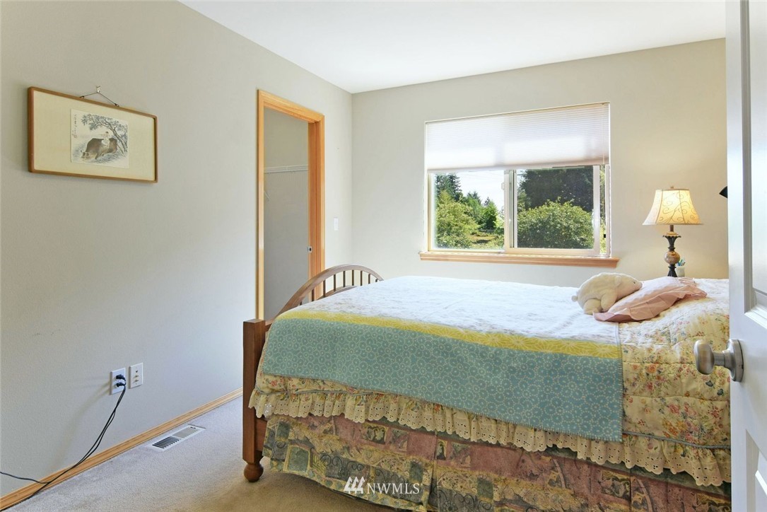 18711 1st Avenue West Bothell, WA 98012 - Photo 18 of 25