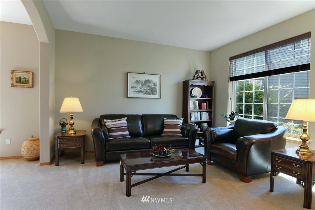 18711 1st Avenue West Bothell, WA 98012 - Photo 5 of 25