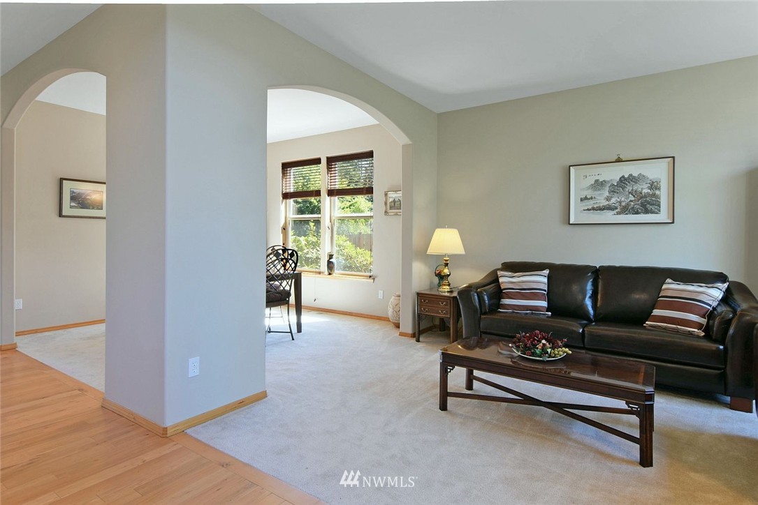 18711 1st Avenue West Bothell, WA 98012 - Photo 6 of 25