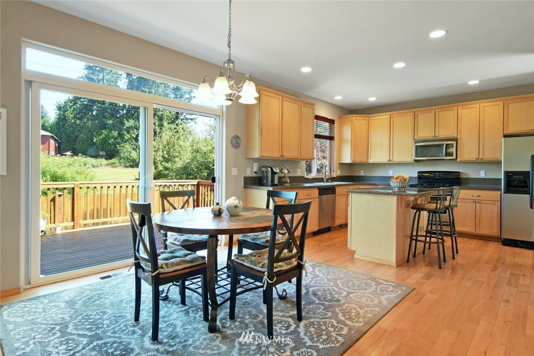 18711 1st Avenue West Bothell, WA 98012 - Photo 8 of 25