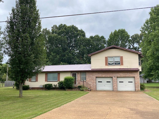 65 Maddox Loop Savannah, TN 38372 - Photo 1 of 16 Gallery Image 1