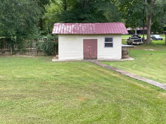 65 Maddox Loop Savannah, TN 38372 - Photo 16 of 16 Gallery Image 16