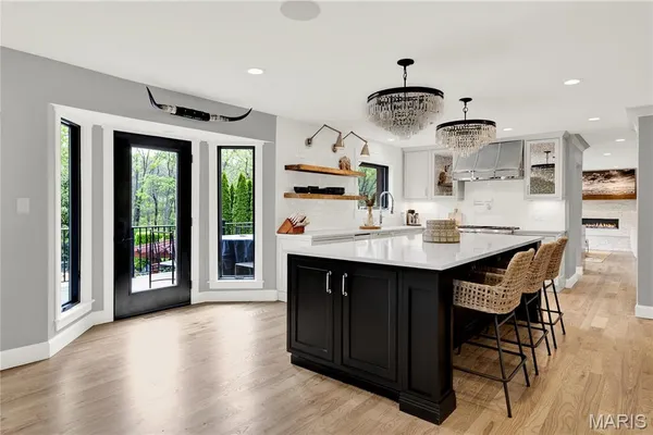 $1,699,000 | 1586 Mason Knoll Road, Town and Country, MO 63131