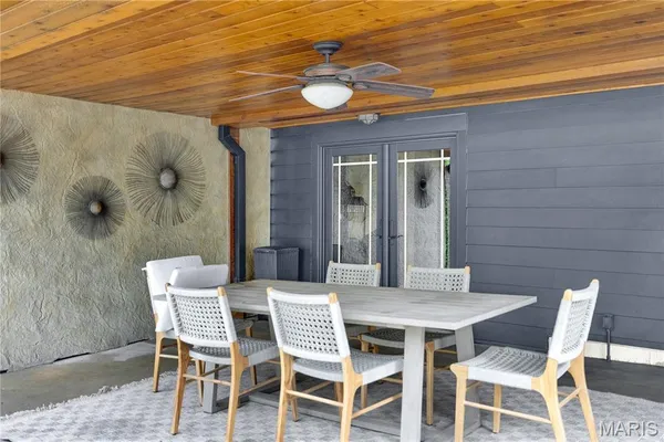 $1,699,000 | 1586 Mason Knoll Road, Town and Country, MO 63131