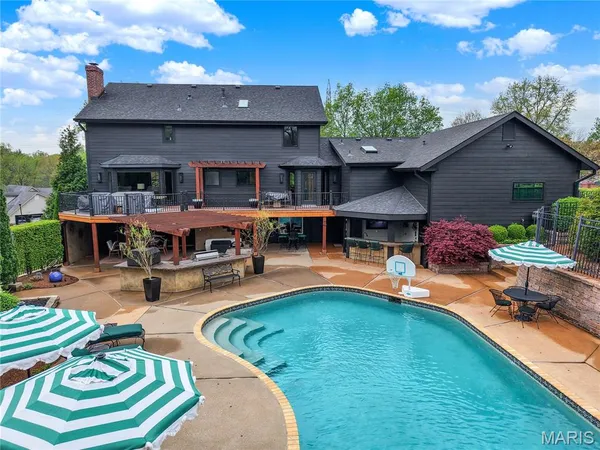 $1,699,000 | 1586 Mason Knoll Road, Town and Country, MO 63131