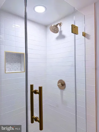 $2,700 | 9650 Marston Lane, Gaithersburg, MD 20886