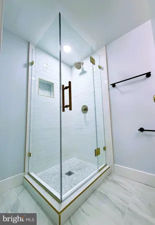 $2,700 | 9650 Marston Lane, Gaithersburg, MD 20886