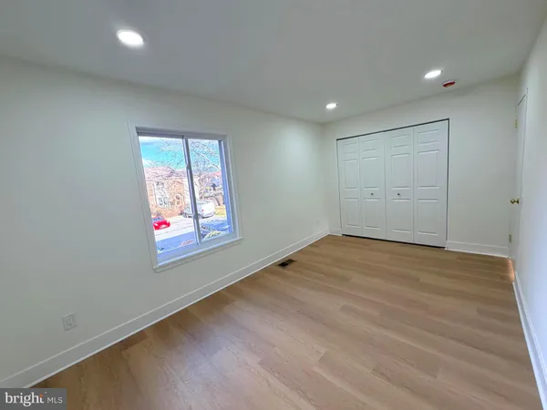 $2,700 | 9650 Marston Lane, Gaithersburg, MD 20886