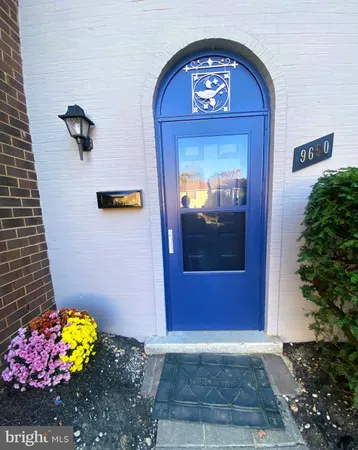 $2,700 | 9650 Marston Lane, Gaithersburg, MD 20886