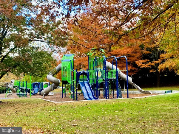 $2,700 | 9650 Marston Lane, Gaithersburg, MD 20886