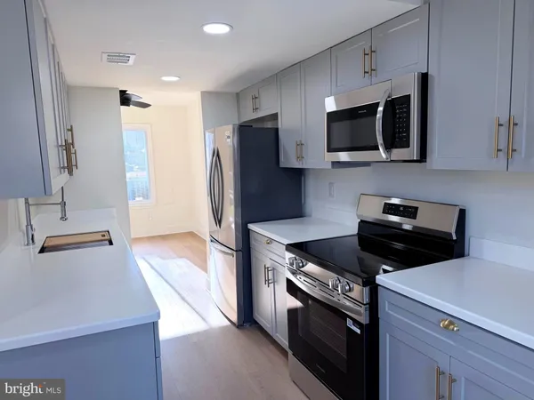 $2,700 | 9650 Marston Lane, Gaithersburg, MD 20886