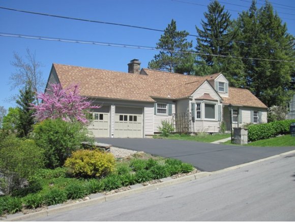 5 Edgewood Road Binghamton, NY 13903 - Photo 1 of 24 Gallery Image 1
