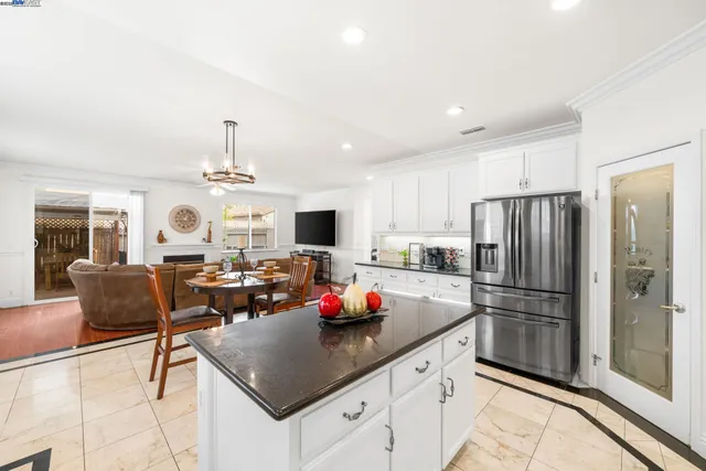 $898,000 | 1531 Riverview Avenue, Tracy, CA 95377