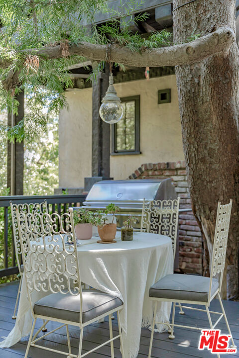 3701 Shannon Road Los Angeles, CA 90027 - Photo 45 of 54 a view of entryway with a table and chairs