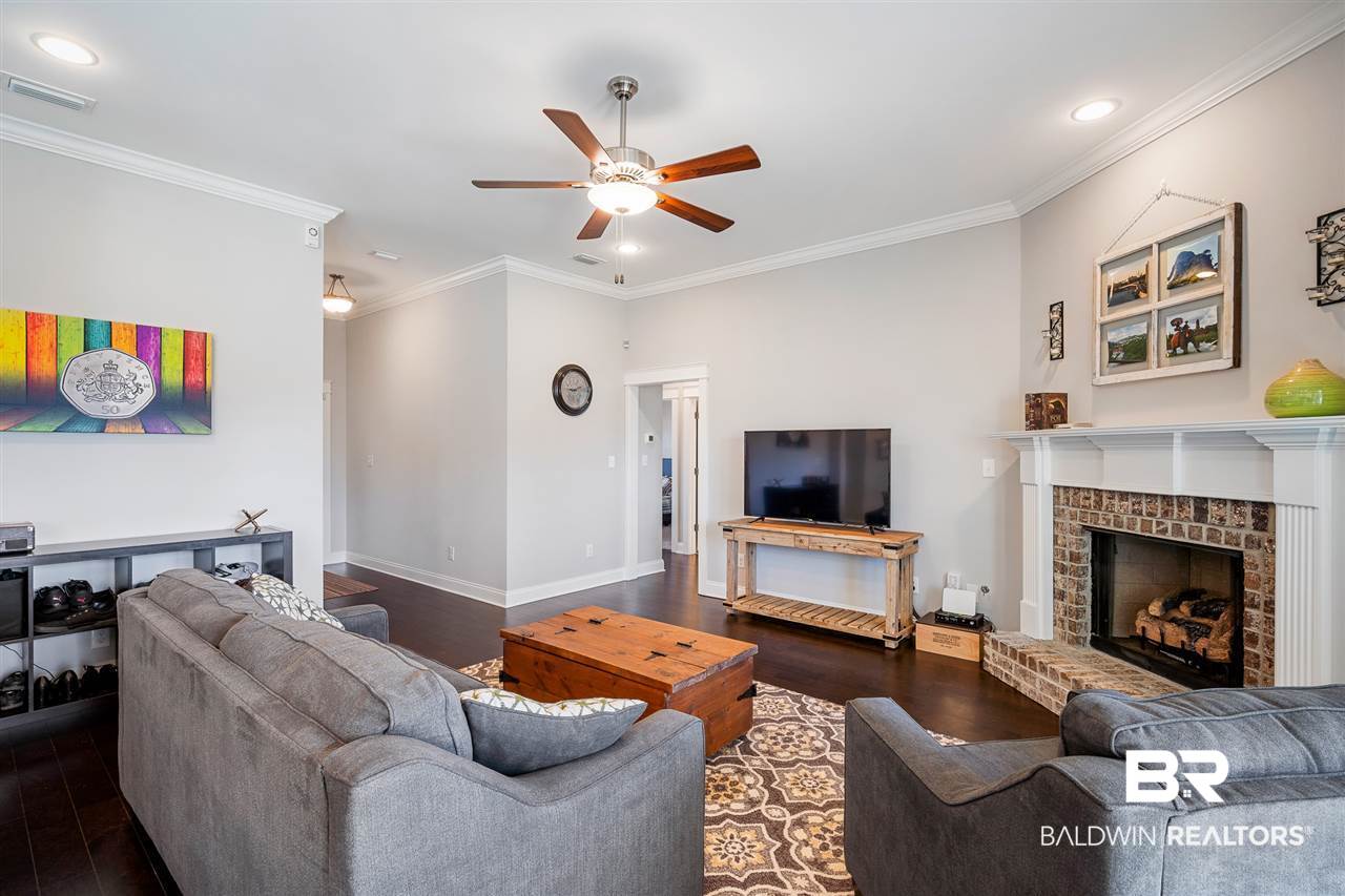 8687 Rosedown Lane Daphne, AL 36526 - Photo 7 of 27 Spacious Family Room