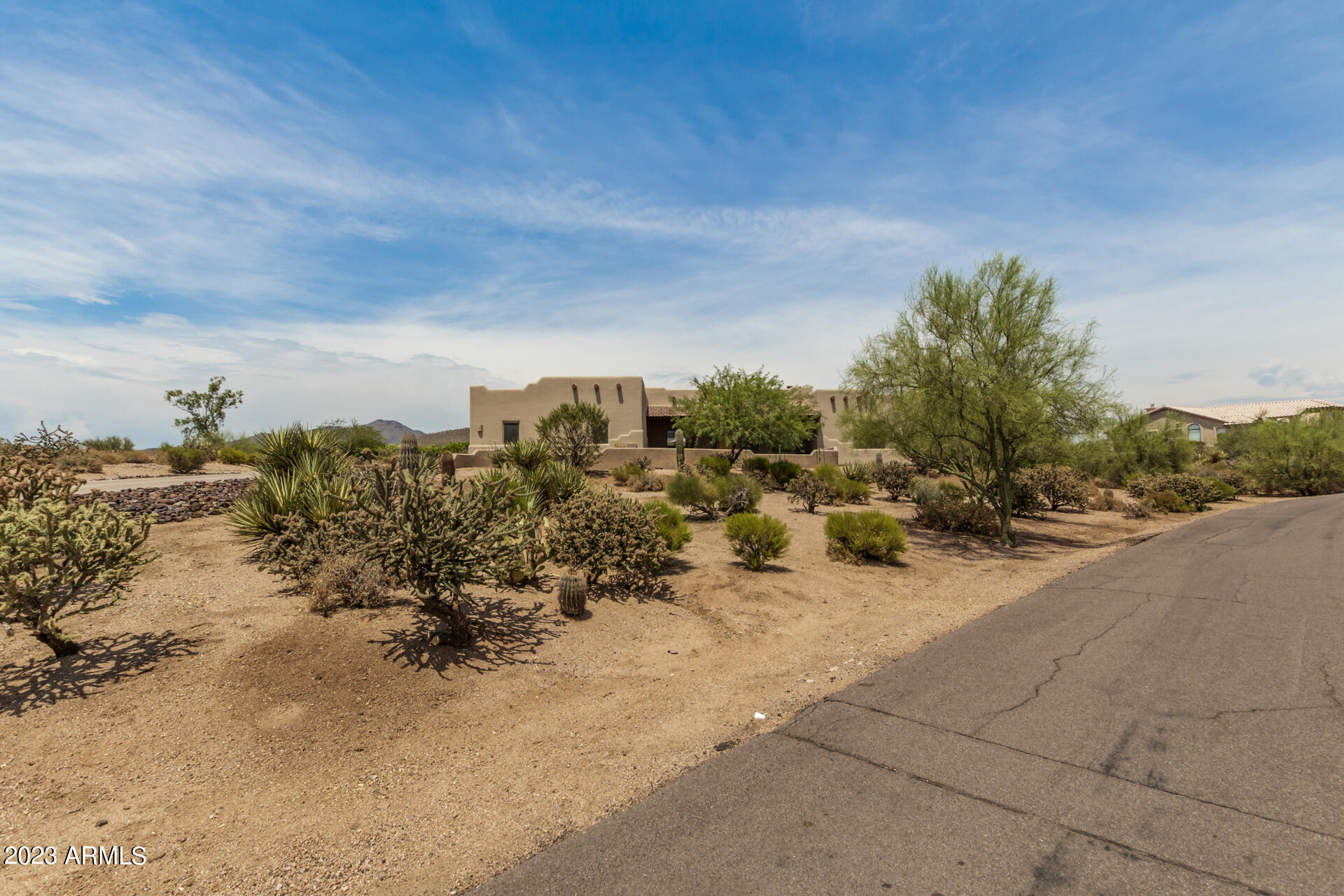 9504 Romping Road Carefree, AZ 85377 - Photo 2 of 50 01 - Romping