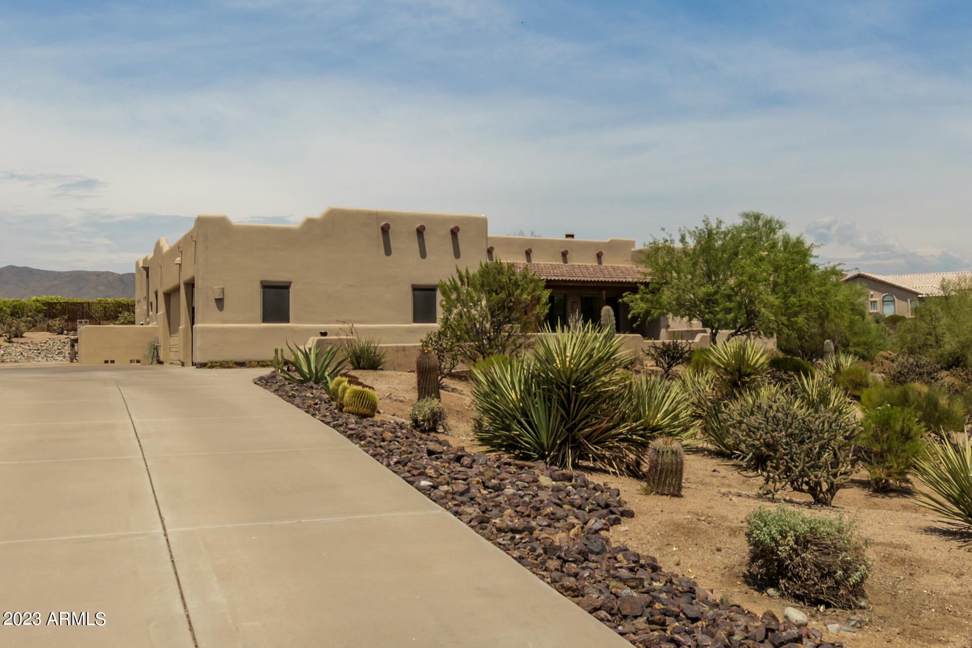 9504 Romping Road Carefree, AZ 85377 - Photo 5 of 50 04 - Romping