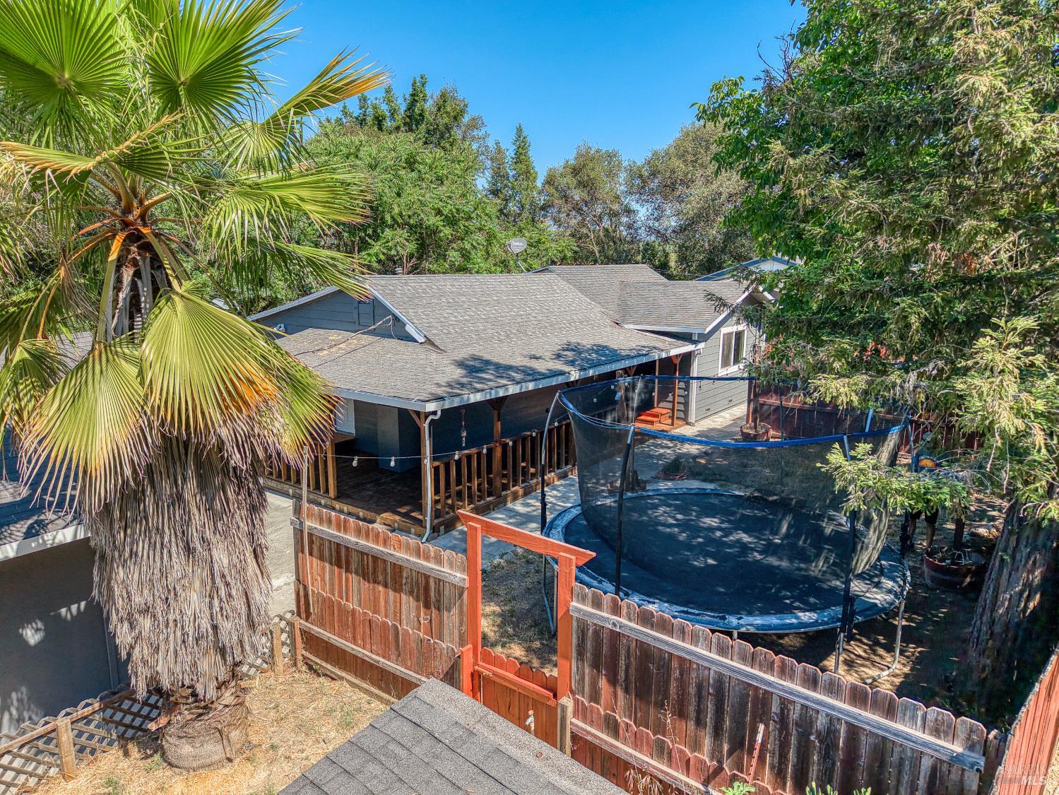 6240 Eastside Calpella Road Ukiah, CA 95482 - Photo 2 of 33
