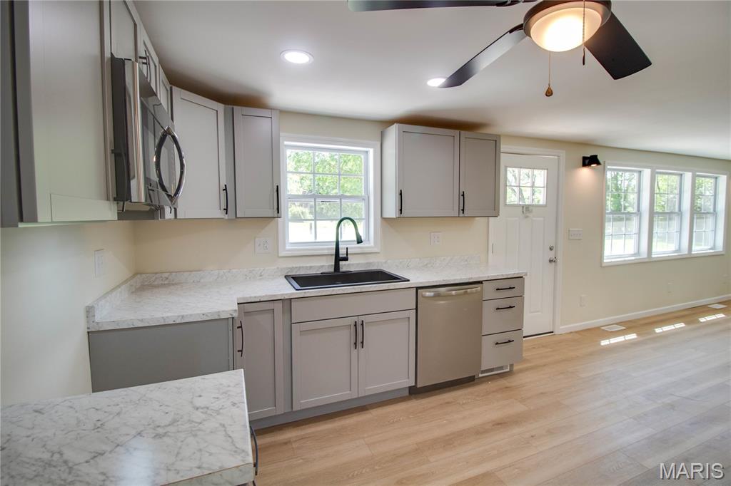 228 West Kane Road Kane, IL 62054 - Photo 18 of 42