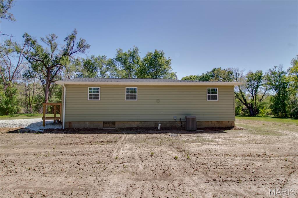 228 West Kane Road Kane, IL 62054 - Photo 37 of 42