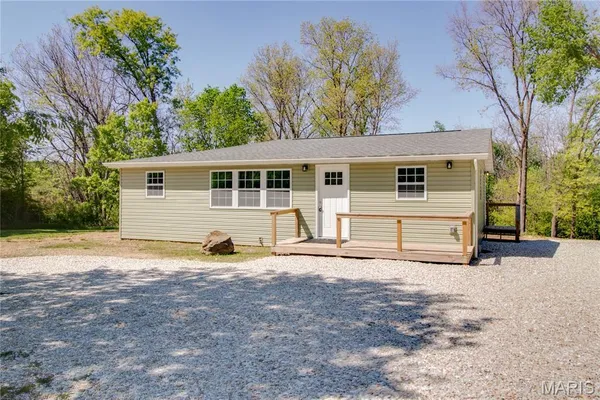 $189,000 | 228 West Kane Road, Kane, IL 62054