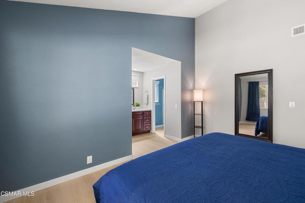 5951 Serena Street Simi Valley, CA 93063 - Photo 16 of 28