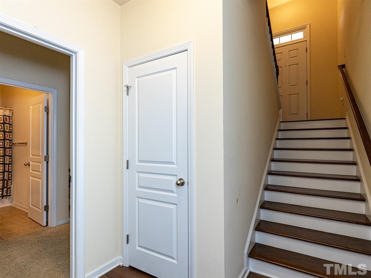 9118 Falkwood Road Raleigh, NC 27617 - Photo 5 of 30 Gallery Image 5