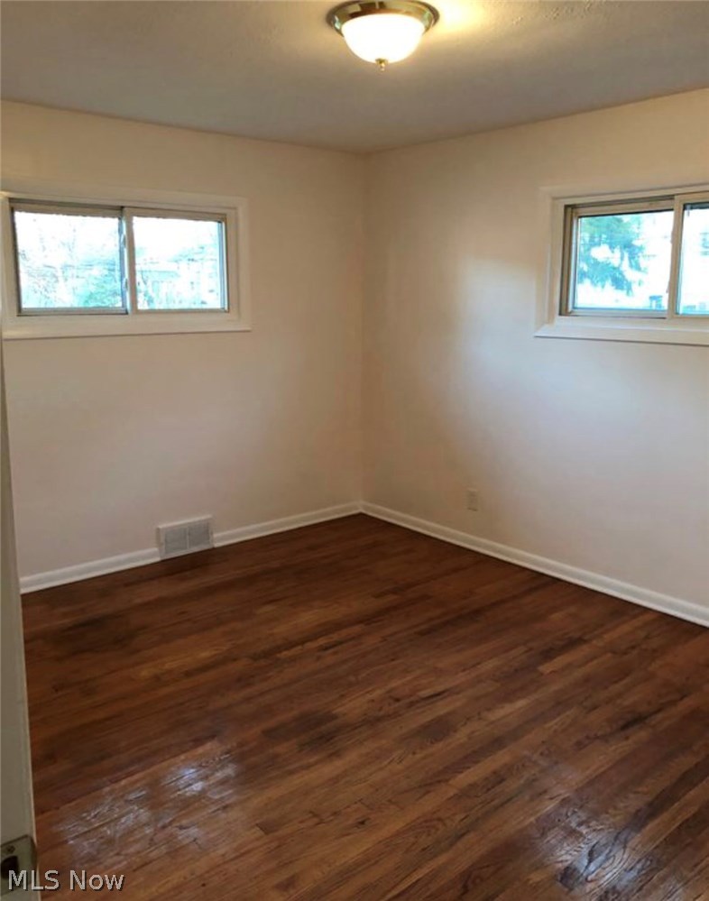 1227 Haverston Road Lyndhurst, OH 44124 - Photo 23 of 35