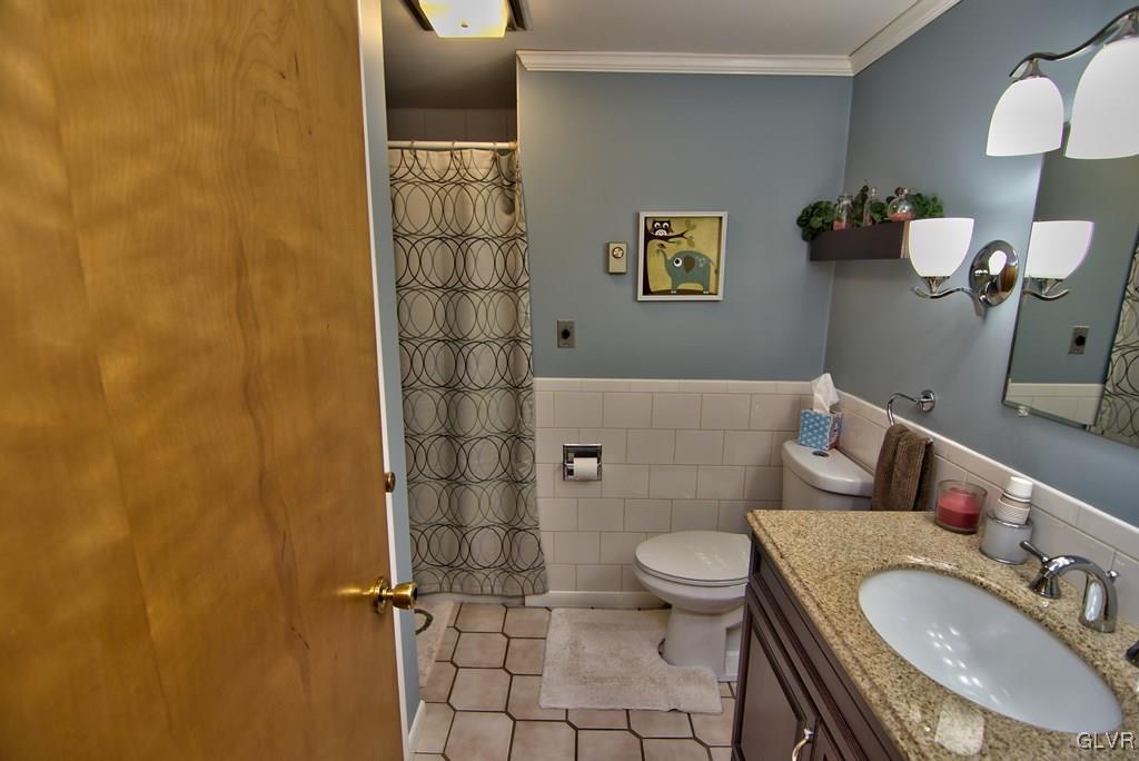 2471 Mountain Road Slatington, PA 18080 - Photo 30 of 49 Gallery Image 30