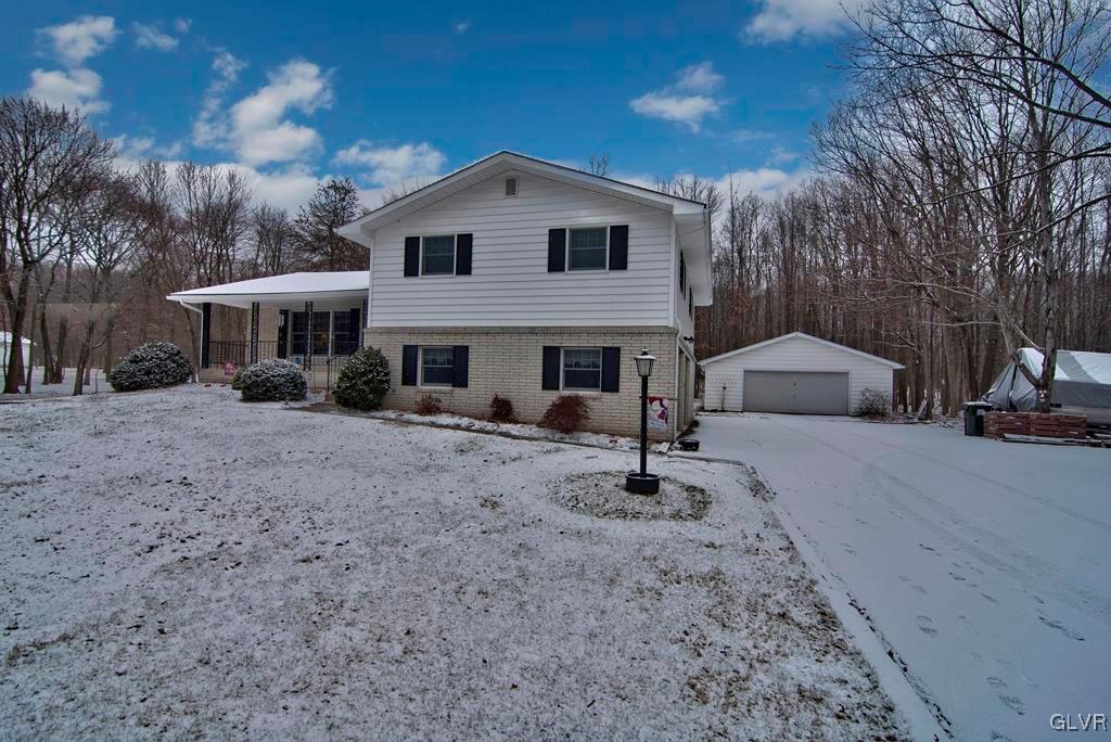 2471 Mountain Road Slatington, PA 18080 - Photo 3 of 49 Gallery Image 3