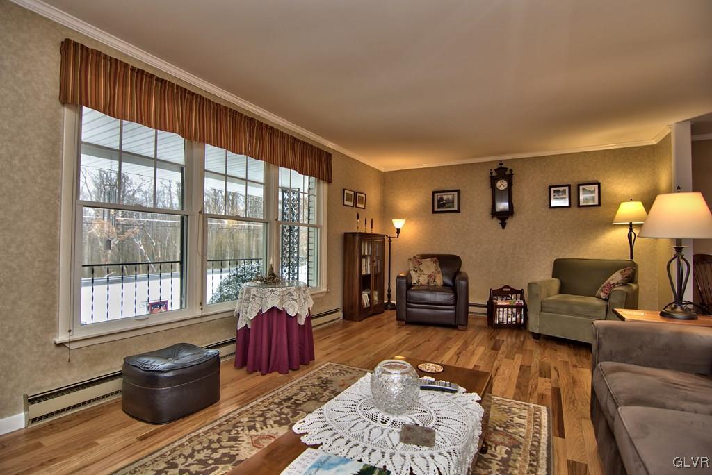2471 Mountain Road Slatington, PA 18080 - Photo 10 of 49 Gallery Image 10