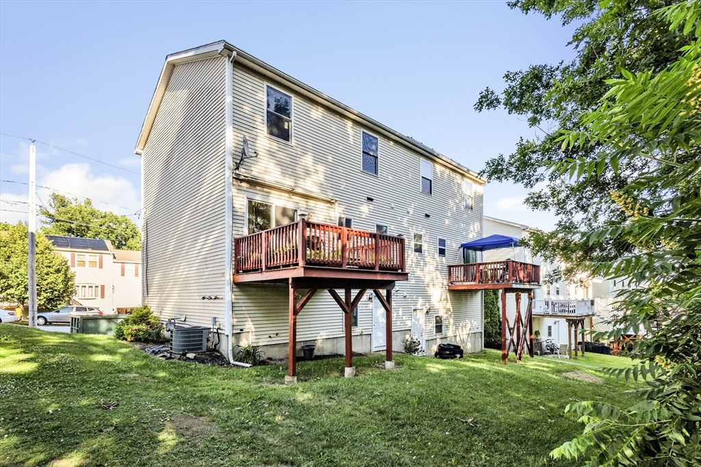 21 Arrowsic Street Worcester, MA 01606 - Photo 20 of 25