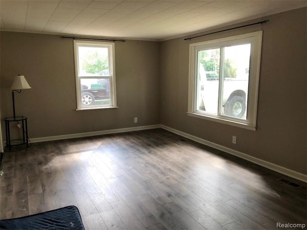 7311 Rory Street Grand Blanc, MI 48439 - Photo 17 of 25 thumbnail (10).jpg