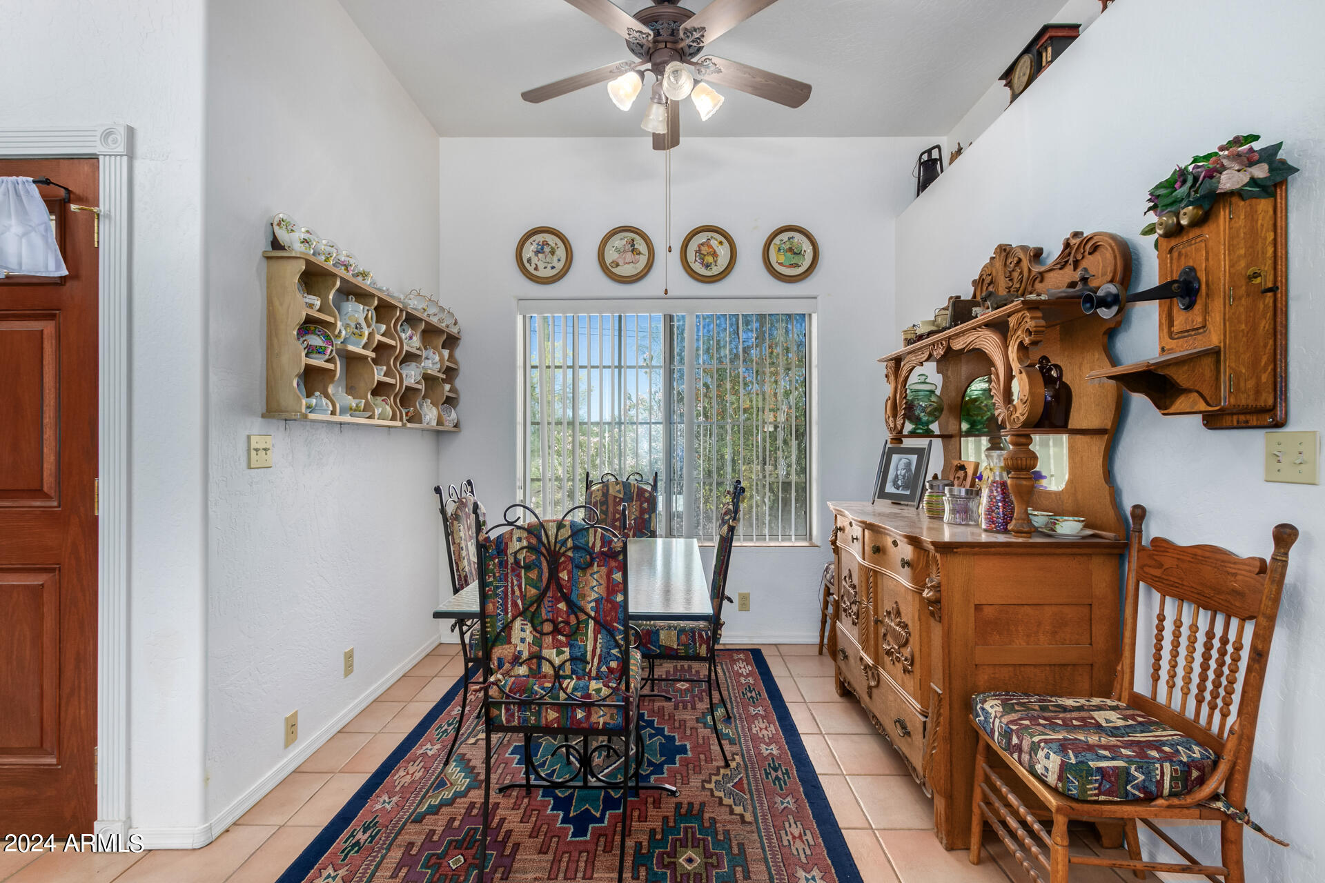2675 North Al Sieber Road Apache Junction, AZ 85119 - Photo 8 of 40 Dining Room