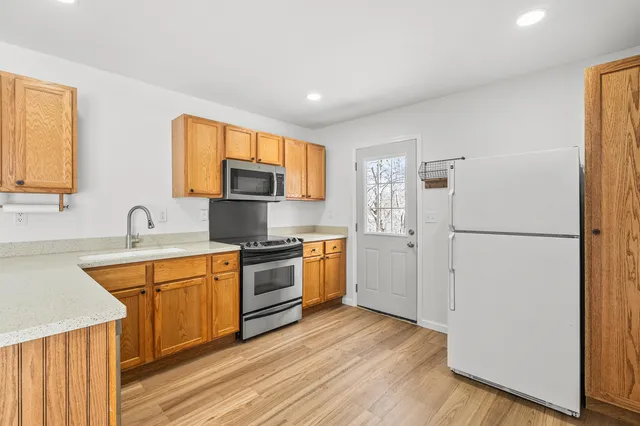 $1,150 | 23794 Kinne Avenue, Mattawan, MI 49071