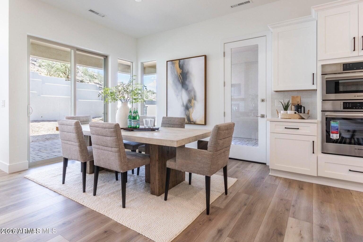 1175 Irwin Way Prescott, AZ 86301 - Photo 7 of 22 Dining